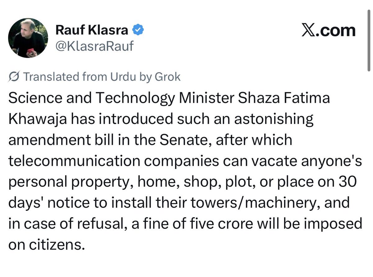 kiracked's tweet photo. If there was a world cup of dumbness, Shaza Fatima would have won it every time. https://t.co/gi98XP6mva