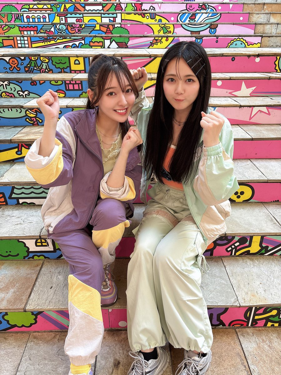agusta_f4_spr's tweet photo. 舞台🎭

アフタートークで2人が重なる回は
本日のみと言う事で凸💨

ふざけたネーミングの舞台だなぁ
と思っていましたが最後までグイグイ
引き込まれました💦 
しっかりアクスタ買ったよ（笑）

ゆっきーの顔芸と芽依ちゃんの…
は必見です😁（ネタバレNG）

#ドリルマン
#ドリルマンバース
#リンプラ https://t.co/al3Dx4l87T