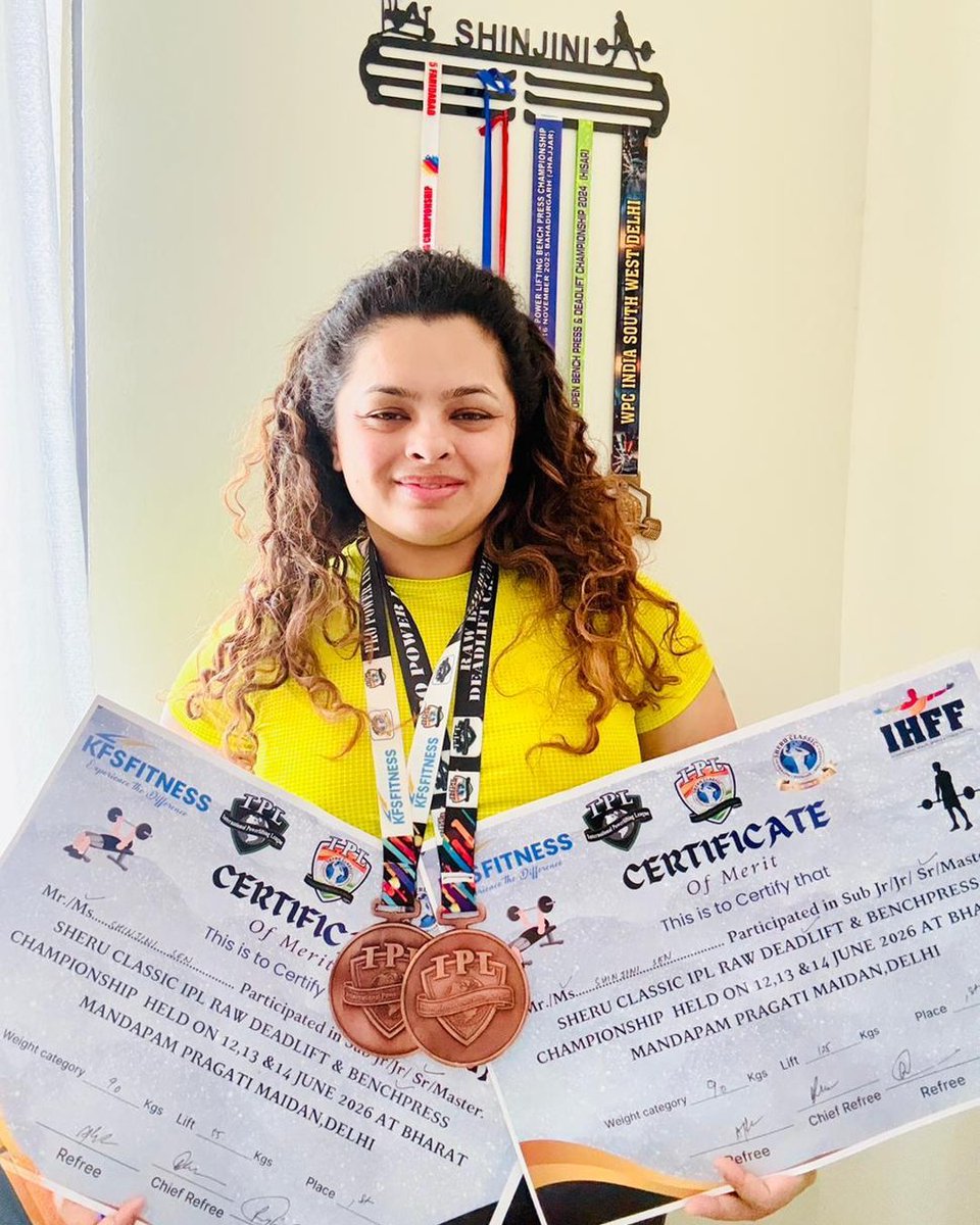 OfficialAwwa's tweet photo. #ProudMoment 
#WeCare #Motivate_Facilitate_Empower

Kudos to Mrs Shinjini Sen, spouse of Lt Col Baibhav Sen of Embarkation HQ Mumbai, for clinching Gold Medals in both Bench Press and Deadlift at the Amateur Powerlifting Championship, organised by The International Health, Sports & Fitness Expo (IHFF) 2026 held from June 12–14, 2026 in New Delhi. 

Her remarkable feat reflects the resilience, discipline and fighting spirit that define Army families. Breaking barriers and setting new benchmarks in sports and fitness, she stands as an inspiration for military spouses to strive for excellence and realise their full potential in their selected fields.

#IHFF2026 #PowerliftingChampion #NariShakti #IndianArmyFamilies 
#FitIndia #IndianArmy

@IA_SportsAdvntr 
@adgpi