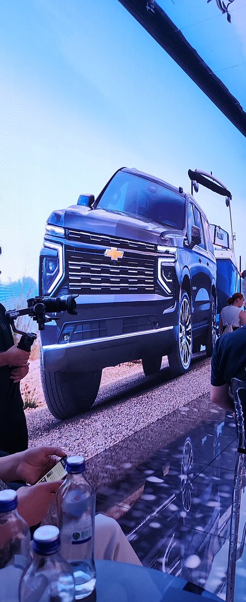 AyldrmAli's tweet photo. Vahşi batıdan geliyorlar... 
General Motors, Türkiye’de TUR OTO Cadillac, Chevrolet, GMC ve Corvette gibi markaların satışını Haziran itibarıyla başlatıyor. ABD'den ithalatta düşürülen gümrük vergilerinin ilk sonuçlarından biri... https://t.co/AezbEZJi9R