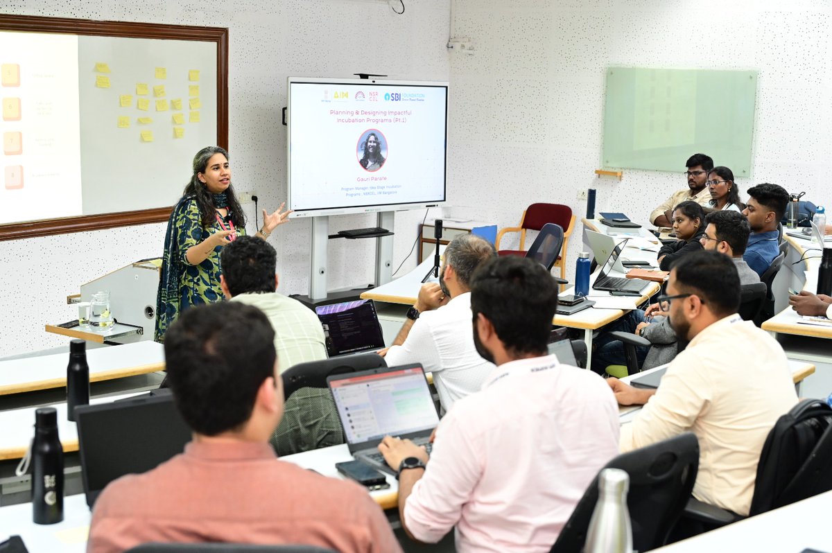AIMtoInnovate's tweet photo. AIM AiPEX 2026

The second edition of AIM AiPEX in collaboration with IIMB NSRCEL brought together incubator managers from AICs for an enriching experience of learning, collaboration, and capacity building. https://t.co/J7yQZ2VinS