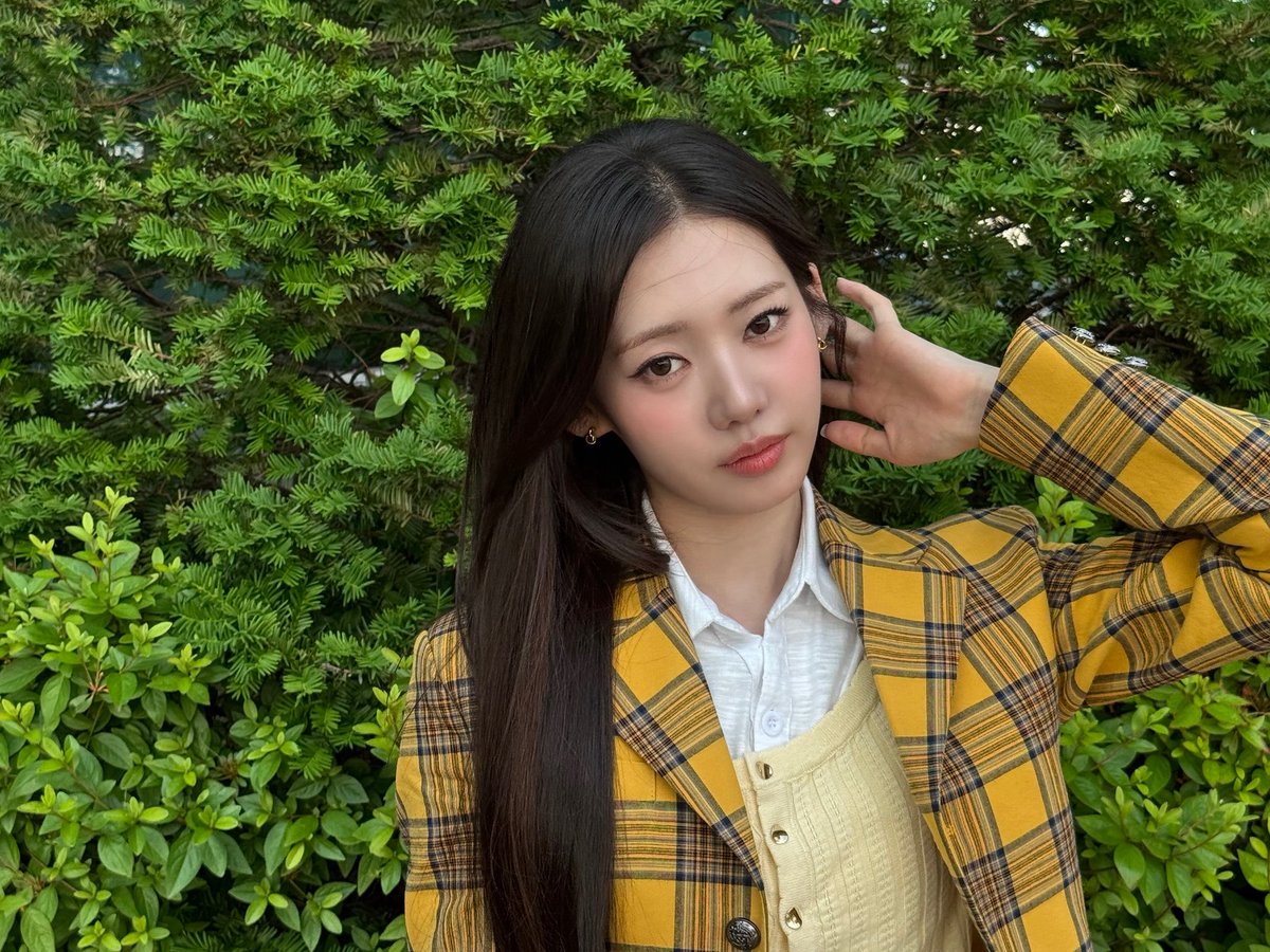 RORA_BASE's tweet photo. #RORA Weverse update:
— What do you think? 🍋💛🌼
Pt2

#RORA #李茶仁 #로라 #ローラ
#BABYMONSTER #베이비몬스터 https://t.co/sYiwiQlTJ8