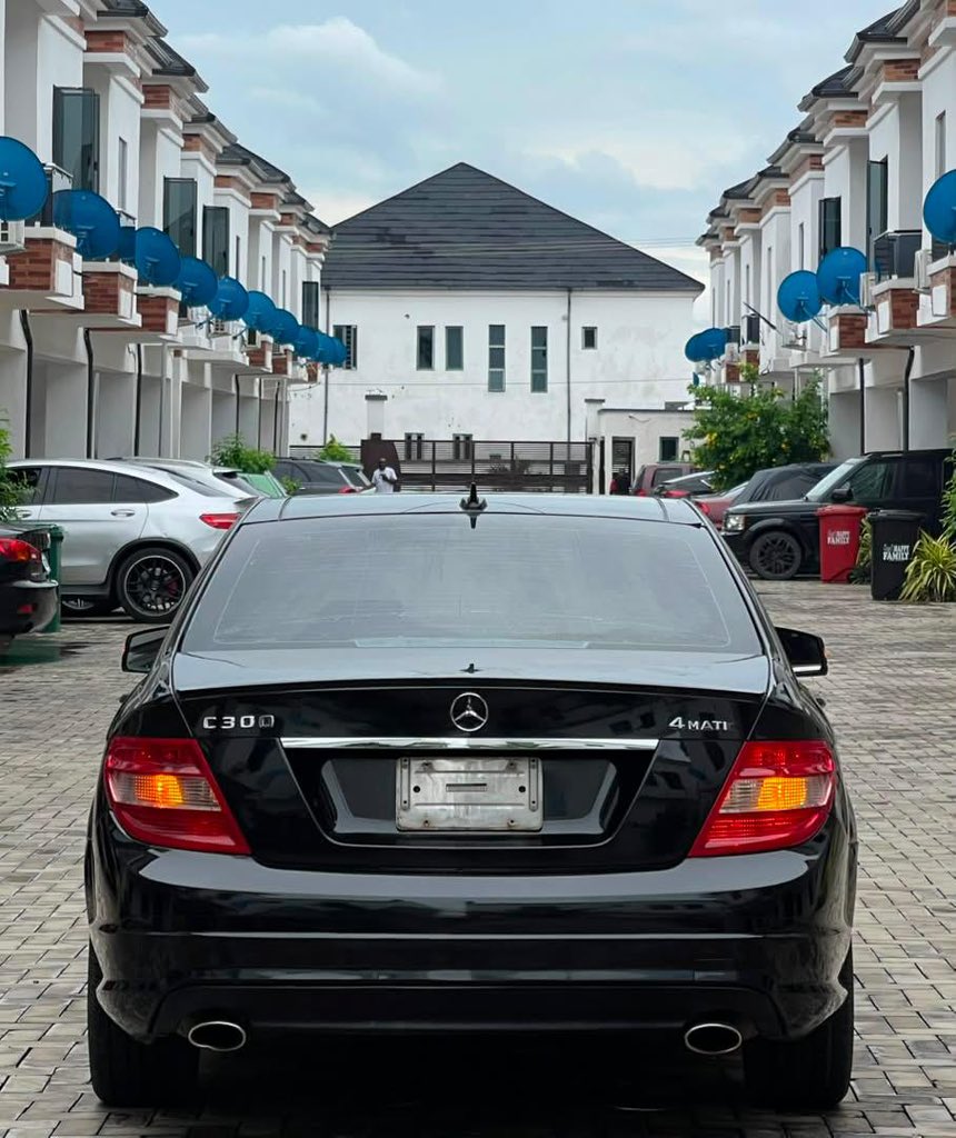 Rowneautos247's tweet photo. Registered
2011 Mercedes Benz C300
* Double pano
* 2023 entry
* Accident free
🏷️₦6.6M
📍VGC, Lagos (SB1) https://t.co/kzeggvqA9X