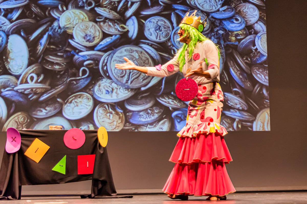 TaetroChiclana's tweet photo. Taetro inaugura el verano actuando en Chiclana y Zahora

La asociación sigue fomentando el conocimiento del teatro mínimo en distintos emplazamientos

Más info:
https://t.co/BaQMjro7Bx https://t.co/7GcZ5hSoeD