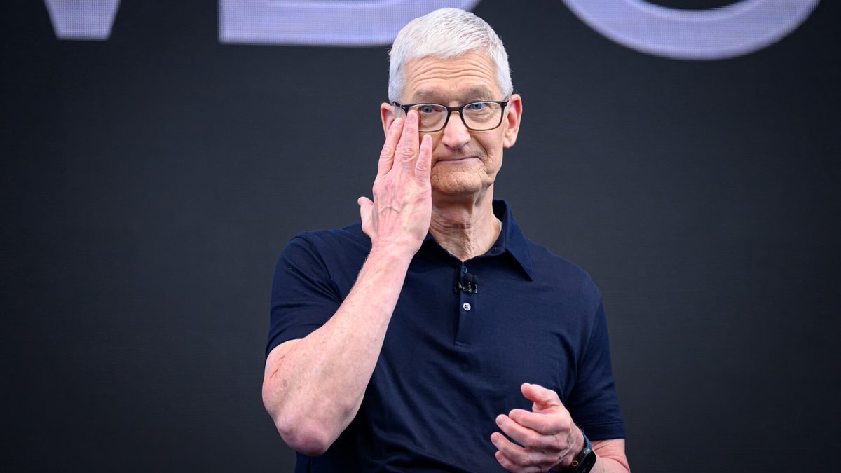 BFMTV's tweet photo. "Malheureusement, les hausses de prix sont inévitables": Apple va fortement augmenter les tarifs des iPhone et Mac, Tim Cook n'avait '"jamais rien vu de semblable en plus de 40 ans"
https://t.co/wKbnTGCrer https://t.co/OHiFilwp75
