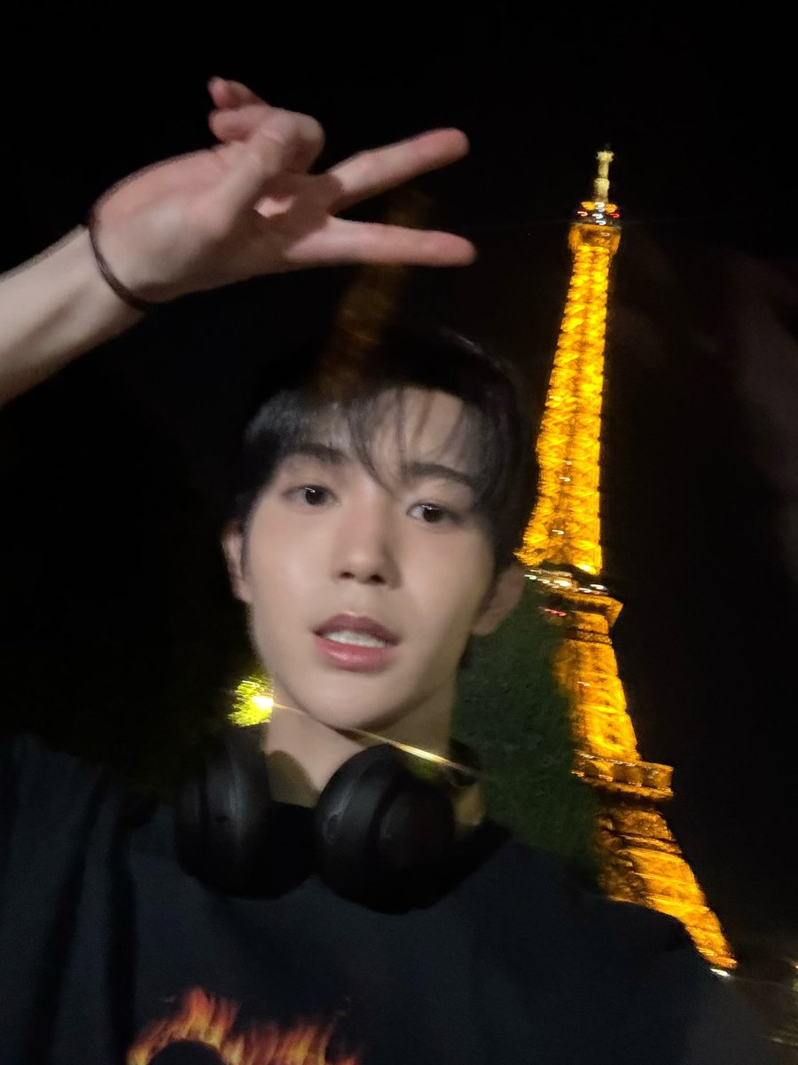 ryoismaltese's tweet photo. 버블로 료가 보내준 파리 포토덤프 📸 https://t.co/TsK7YnTm27