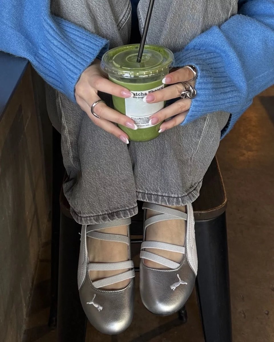 pinkywishlist's tweet photo. 🎀 Pinterest Find → Shopee Find
Ballerina shoes lagi ada di mana-mana, tapi harganya kadang bikin mikir dua kali 👀💸

Untung nemu opsi yang lebih budget-friendly dan tetap cute buat daily outfit 🎀💗

🔗 link spilled in the replies ⤵️
#zonauangㅤ 
#affiliate https://t.co/zQ3mR6cP9W