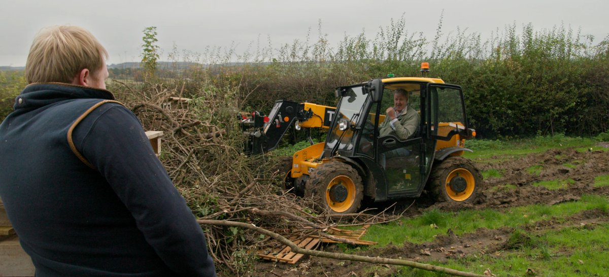 vilgun_'s tweet photo. --- Ферма Кларксона \ Clarkson's Farm \ сезон 5
красота английской пасторали во всей красе (а так черствый английский юмор) https://t.co/8FbdzBKJ5f