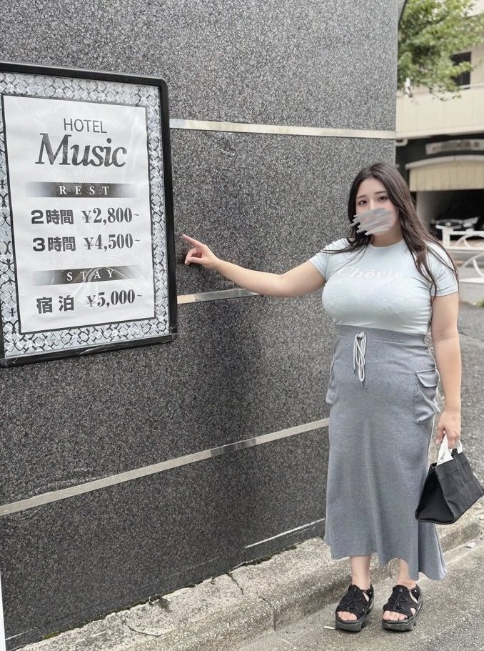 ゆり tweet media