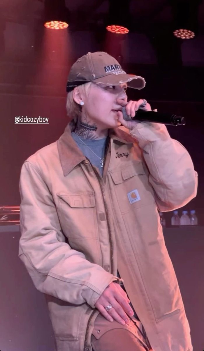 에휴 tweet media