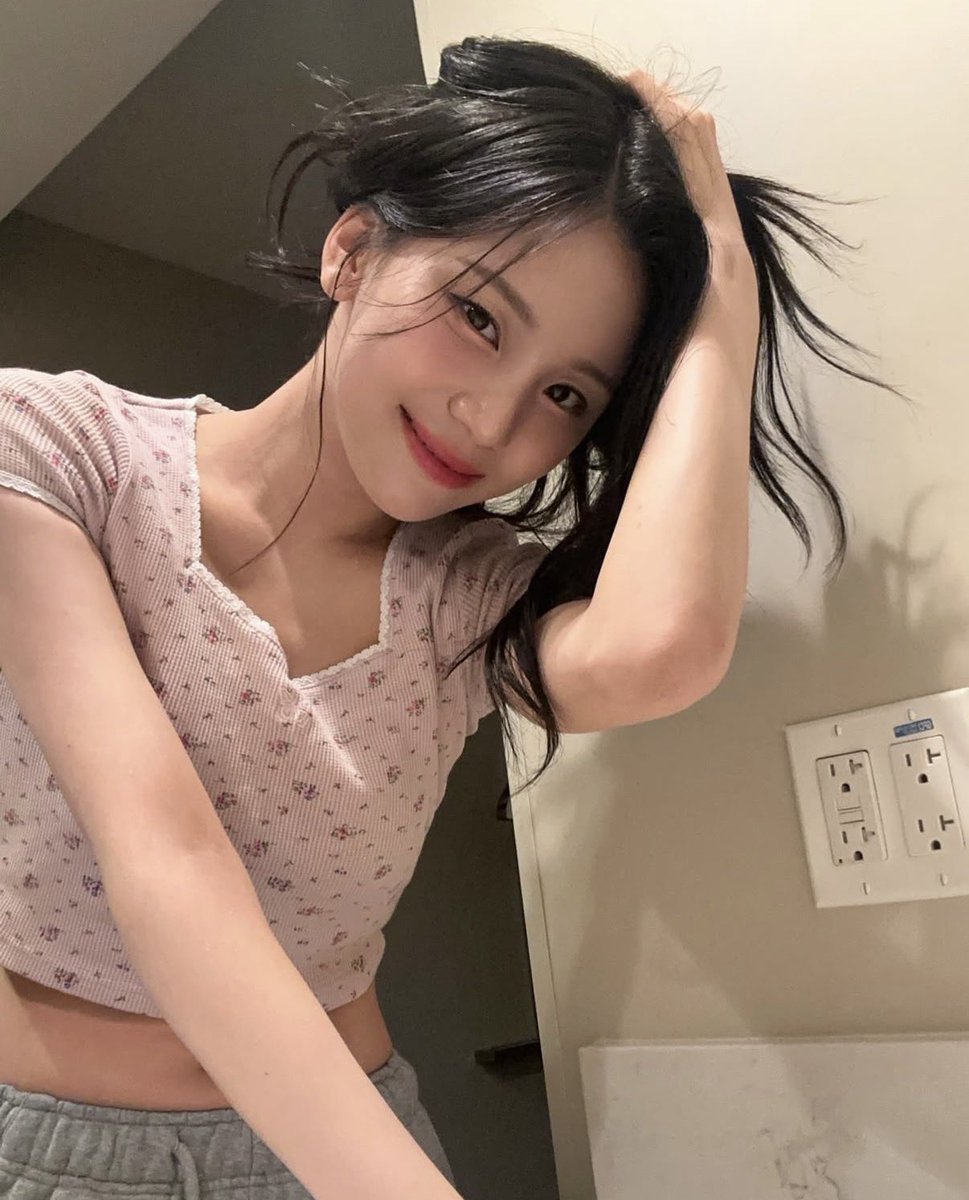 ynnhstn's tweet photo. 털석
이거본여자들전원 쓰러지는소리 https://t.co/WIPspcvpmE