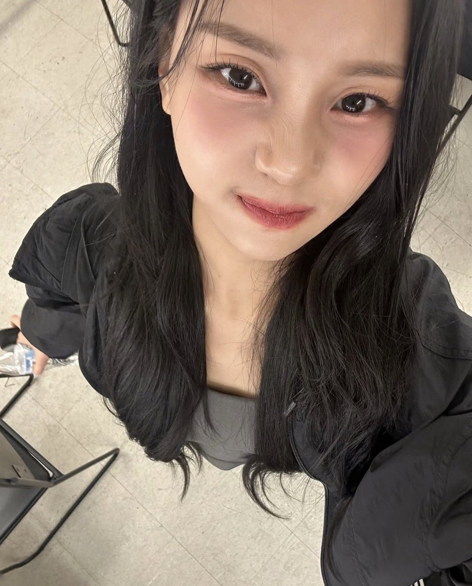 ynnhstn's tweet photo. 털석
이거본여자들전원 쓰러지는소리 https://t.co/WIPspcvpmE