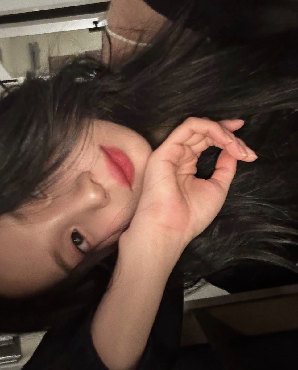 ynnhstn's tweet photo. 털석
이거본여자들전원 쓰러지는소리 https://t.co/WIPspcvpmE