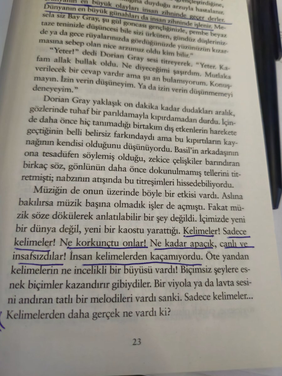 emineceyle's tweet photo. Kelimeler https://t.co/VbP2dAnmcS