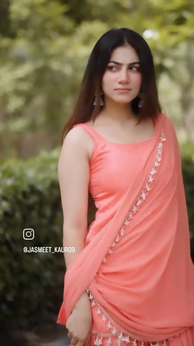 RayyanSageer's tweet photo. She is so cute I wanna bubble wrap her

#JasmeetKaur https://t.co/treUiGRf0Z