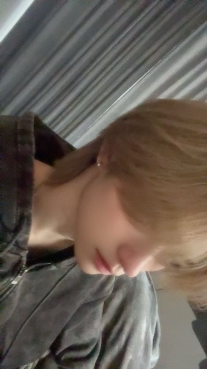 vvdrrs's tweet photo. #自撮り界隈 https://t.co/NbWyNJE9yS