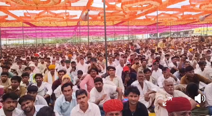 news21national's tweet photo. पांचना बांध के पानी पर किसानों की महापंचायत: 360 गांवों ने भरी हुंकार, सुरक्षा के बीच बढ़ा आंदोलन
#Karauli #PanchnaDam #FarmersProtest #Mahapanchayat #GambhirRiver #WaterIssue #RajasthanNews #BreakingNews #Farmers #Irrigation #Bharatpur #WaterManagement #PublicIssue #LatestNews #HindiNews #IndiaNews #News21 #News21National