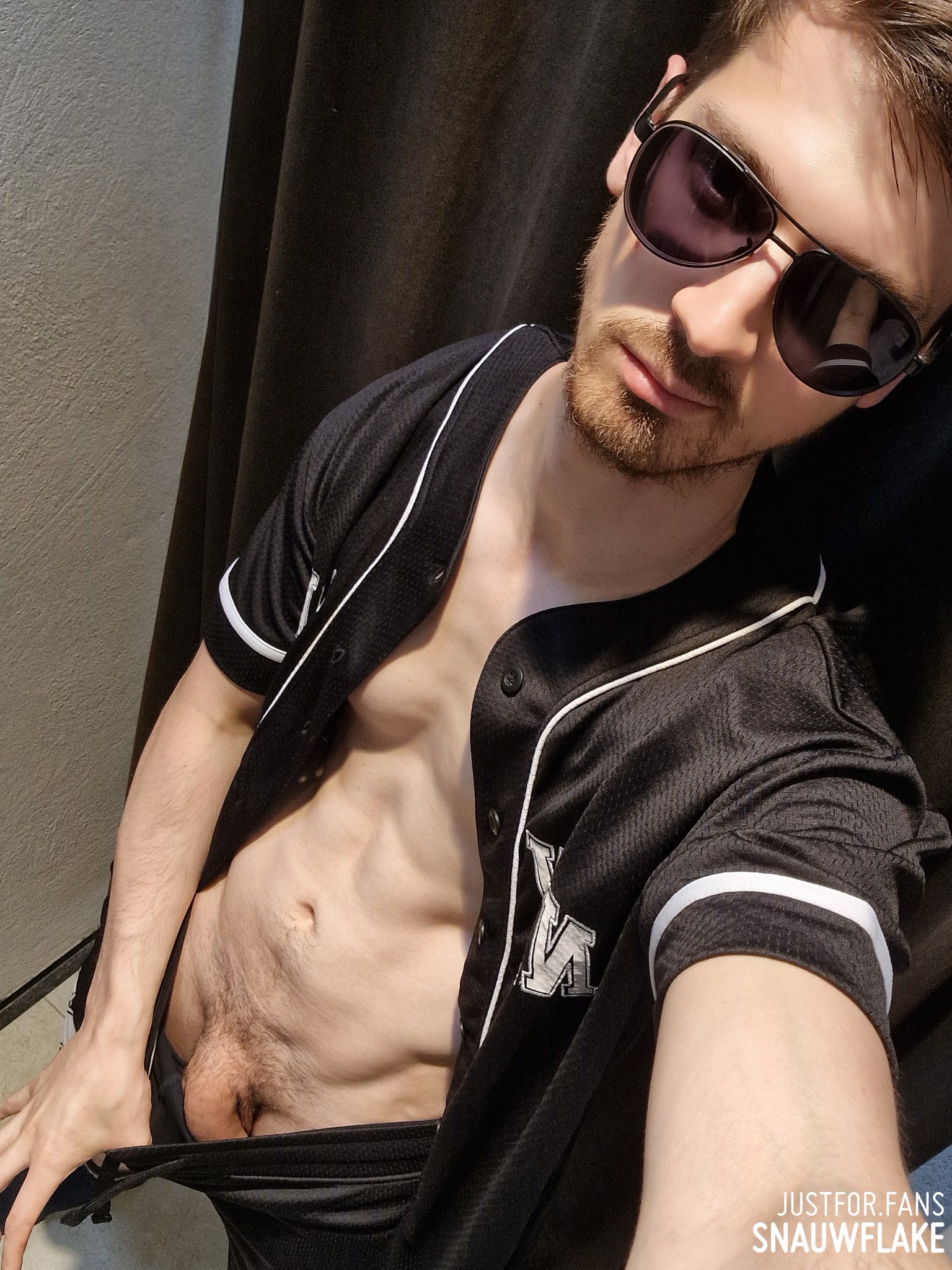 SO horny in the changing room Wanna cum with my sir ?... See this and more at: https://t.co/LiVWEeA4lC https://t.co/xdAAFYsILn