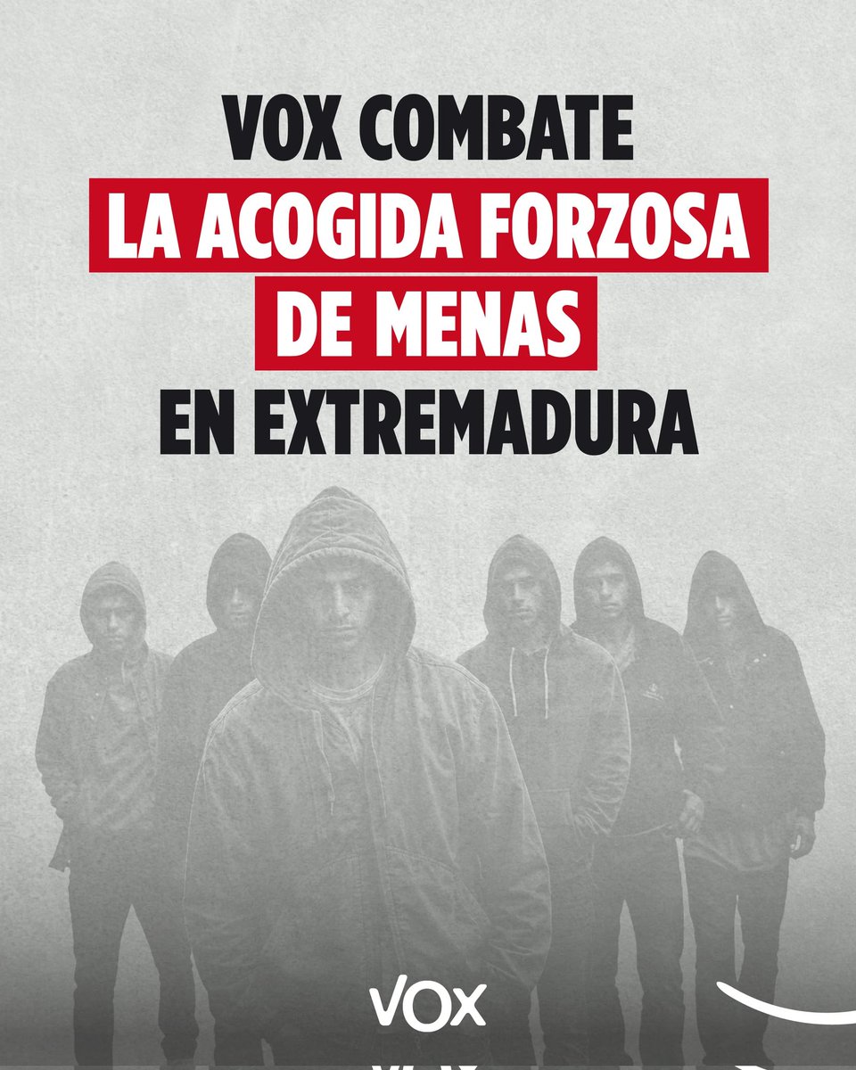 vox_es's tweet photo. Así COMBATE VOX la ACOGIDA FORZOSA de MENAS en Extremadura.

HILO 🧵 https://t.co/1vBKImLN8o