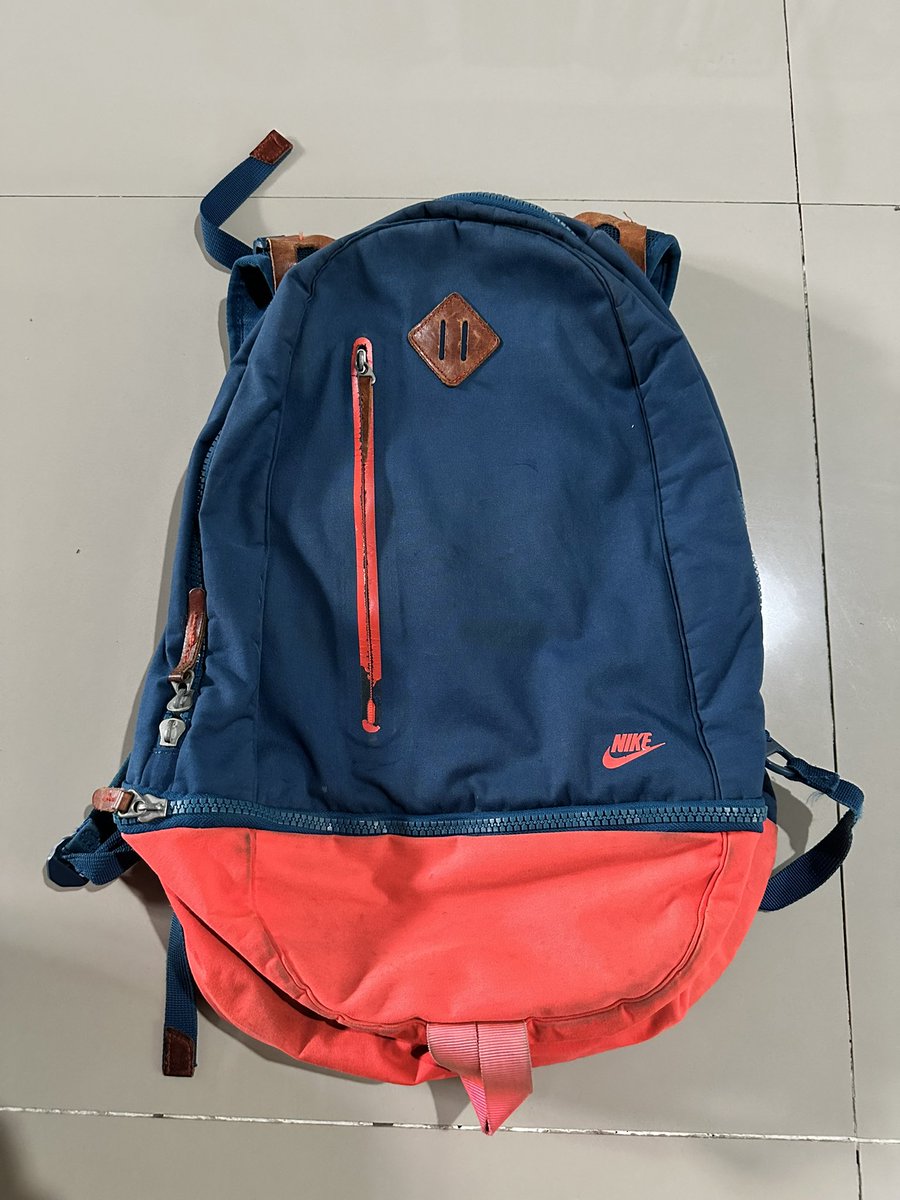 avx_archives's tweet photo. For Sale for 1k only‼️
Nike Cheyenne Pursuit Backpack
Negotiable if sure buyer
Loc: Floridablanca Pampanga
#nikebackpack #wtsnike #wtbnike https://t.co/RTyyAWYpfv