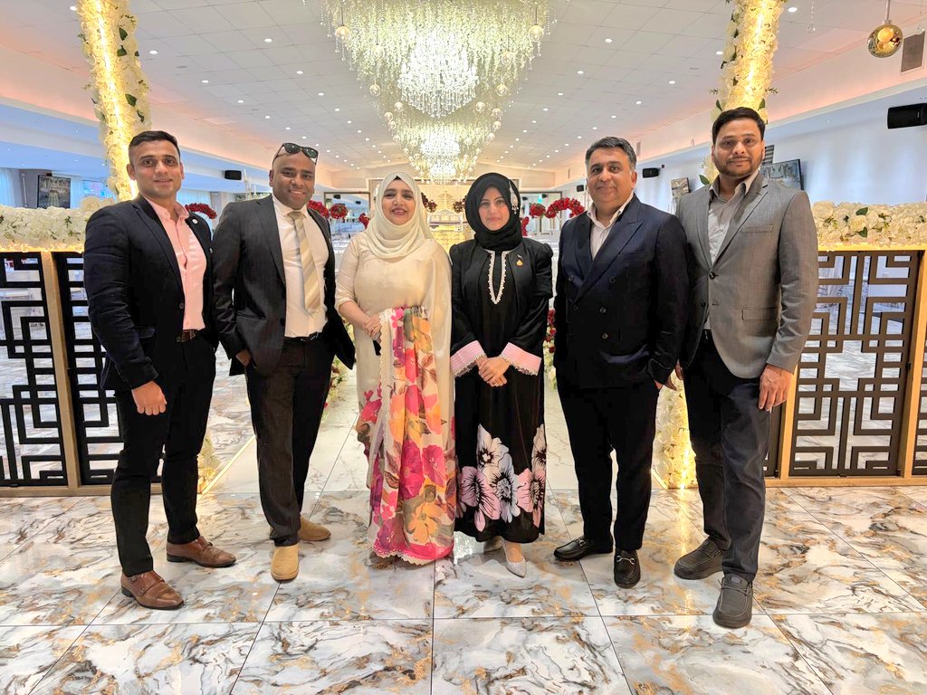 Aminbchy's tweet photo. Wonderful to be part of a great (@maggiesoldham) evening bringing people together and giving back to the community. 💜 https://t.co/ejZhWDKdMM