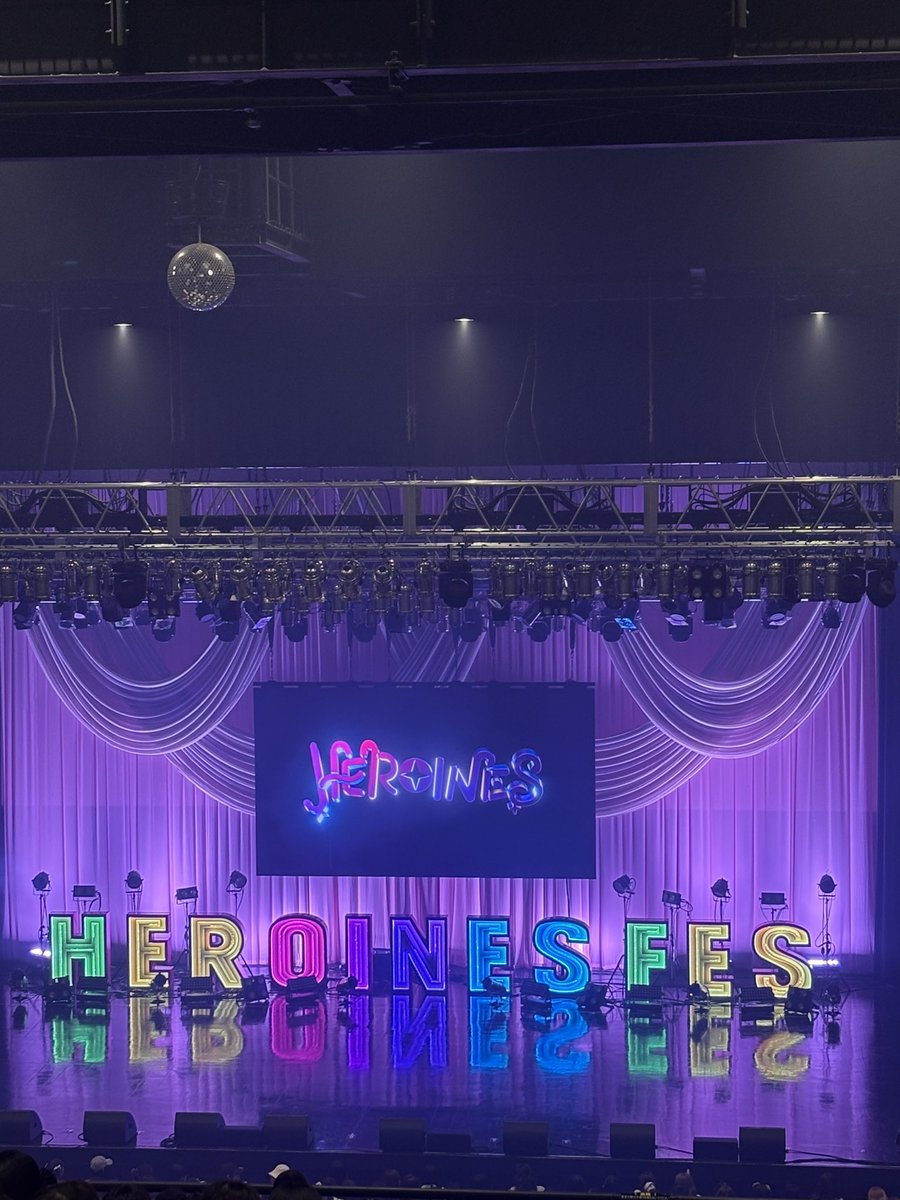 _chiyochi's tweet photo. 最上階 https://t.co/TdVd2srNB2