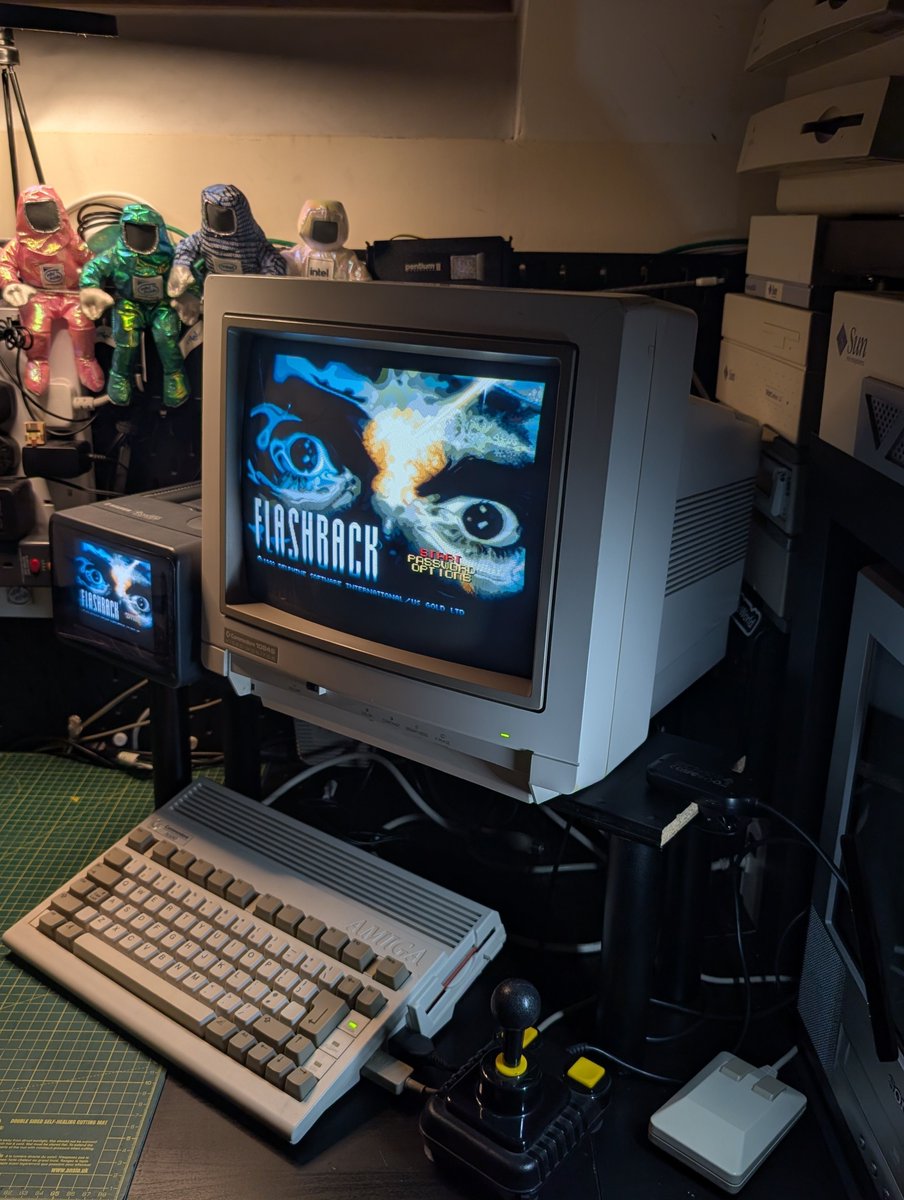 Gammitin's tweet photo. FLASHBACK (1992) Commodore Amiga https://t.co/Gl0eW6DFp5