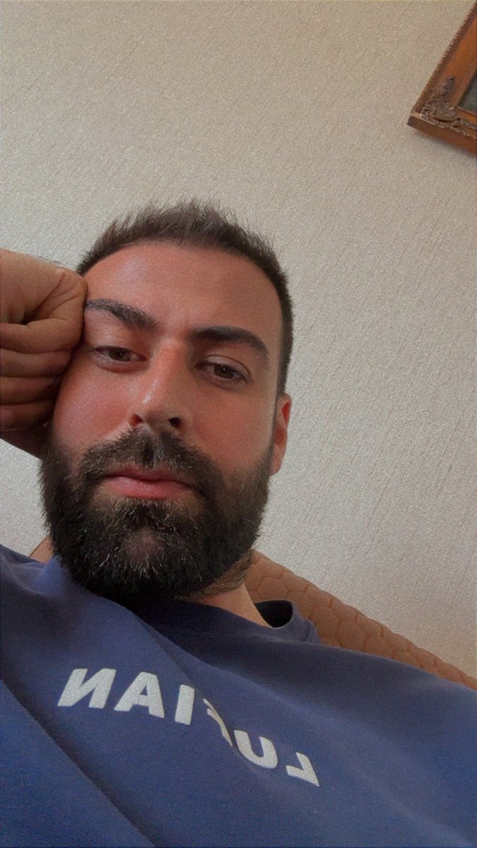 Emre ama 1.90 olanından😎 tweet media