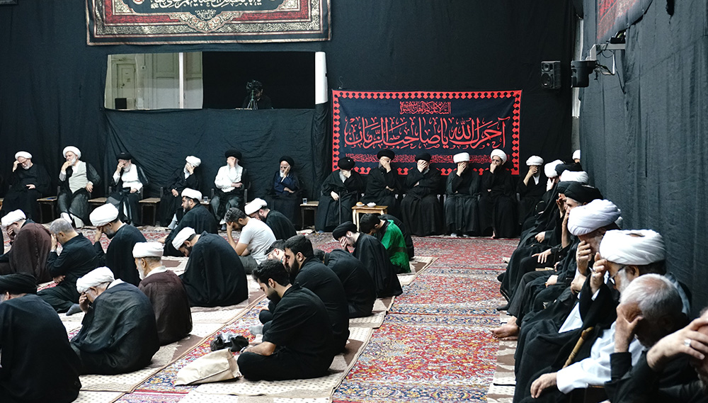 آیت الله العظمی سید صادق حسینی شیرازی دام ظله tweet media