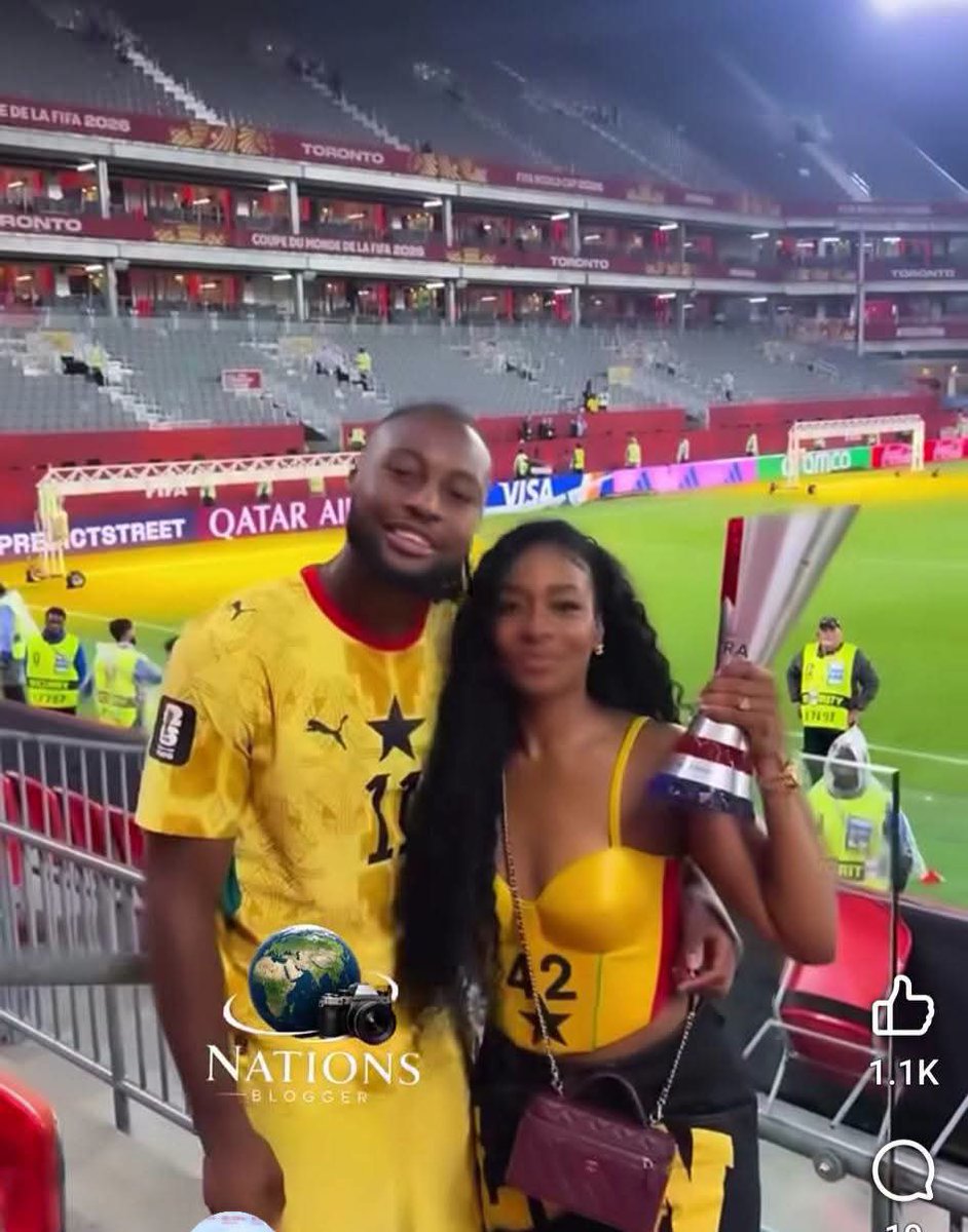 ShabanMo9's tweet photo. Black Stars forward Antoine Semenyo celebrates his Man of the Match award with his partner following Ghana's victory over Panama. ❤️📷🇬🇭

A special moment off the pitch after a standout performance on it. https://t.co/9VKGTVP63G