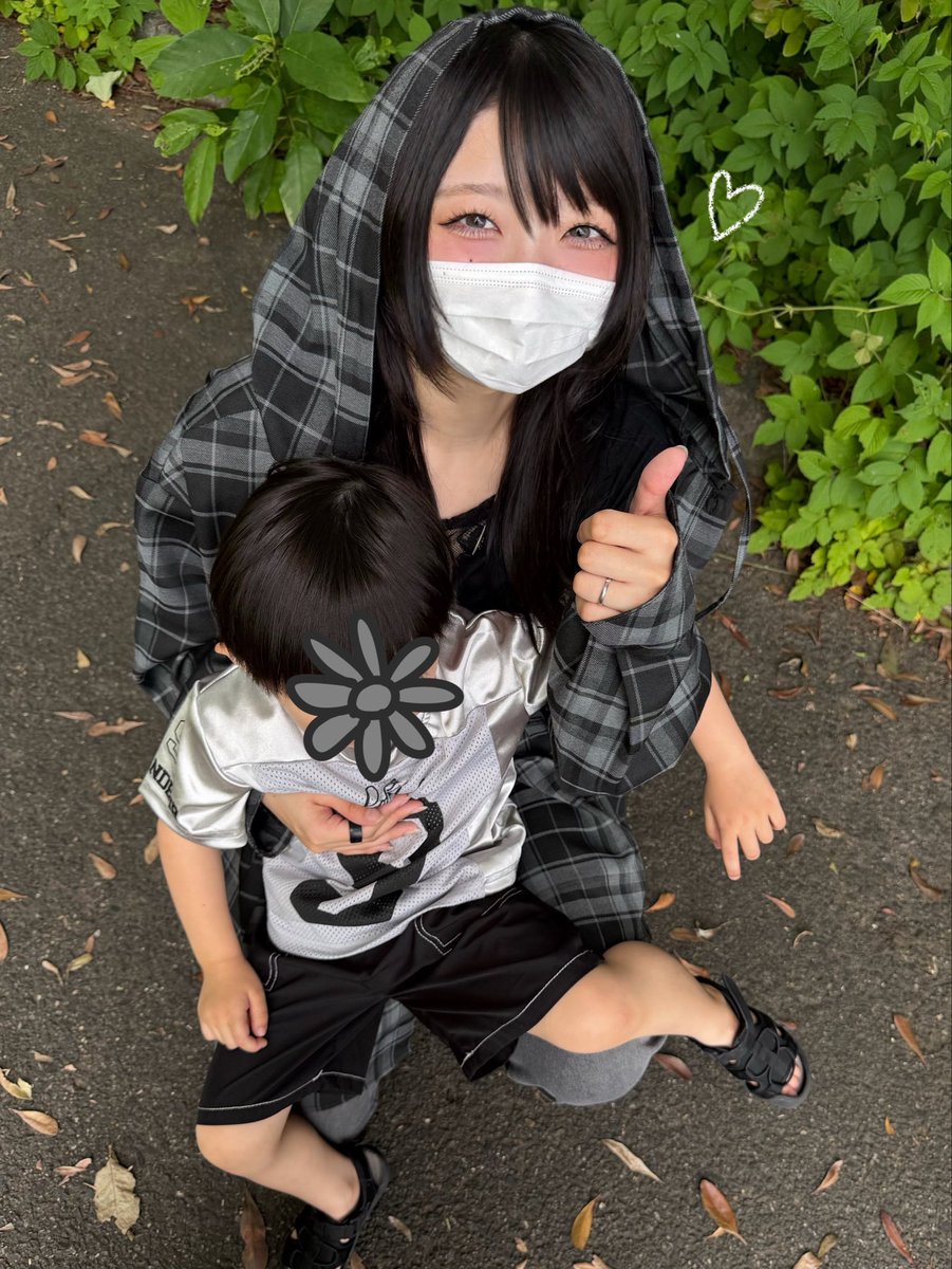 꽃 Hana (@eyeshiny_gibous) / Posts / X