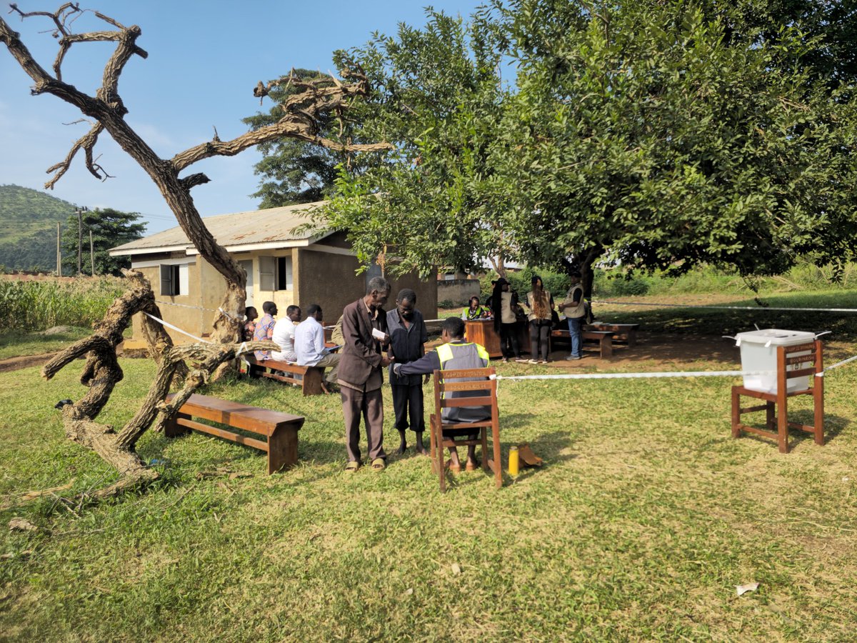 geom_elections's tweet photo. Today marks the voting day for the Kikuube by-election. Polling stations are now open and ready to receive voters. The GEOM team is already on the ground carrying out election observation  process as voting gets underway.
@UgandaEC #election #GEOM https://t.co/PxJkQ4hrhX