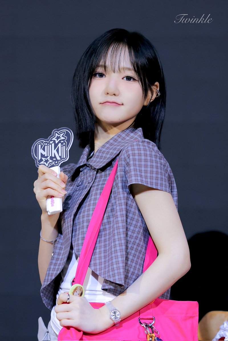 Twinkle_060514's tweet photo. 260606 지유  HQ

#지유 #JIYU #키키 #KiiiKiii https://t.co/47euT6iNoV