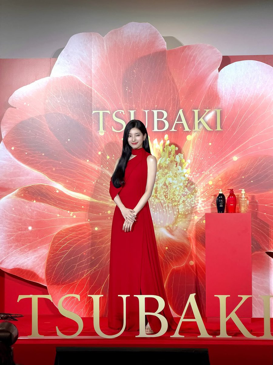shuzkay's tweet photo. [📸] 260618 TSUBAKI 츠바키 
ㄴ SOOP instagram update with #SUZY 

“Today’s RED SUZY at the TSUBAKI 20th Anniversary Party”

#TSUBAKI #츠비키 https://t.co/Bgil41WVRl