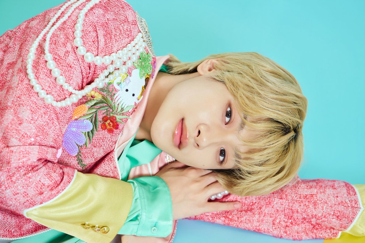 ototoy_info's tweet photo. 【 インタビュー 】EBiDAN発・Lienel、王道もトンチキも全部乗せでメジャー・デビュー

芳賀柊斗「ダンスもすごくコミカルで気にいっています。サビはキャッチーなんですけど、急に可愛くなったり歌舞伎をやったり。」

📖全文はこちらから📖
https://t.co/5DIgJfMHf7

#Lienel
#芳賀柊斗 https://t.co/rhZ5kizgjD