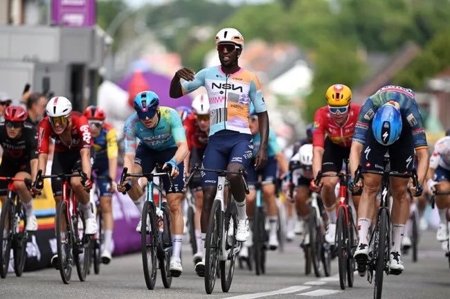 eritrean_post's tweet photo. Biniam Girmay won the first stage of Baloise Belgium Tour!

Eritrean champion Biniam Girmay showed his power again today. He won the opening stage in a fast bunch sprint after 188 km. 🇪🇷🥇🚴🏿 #Eritrea https://t.co/ZL3xUKt9F3