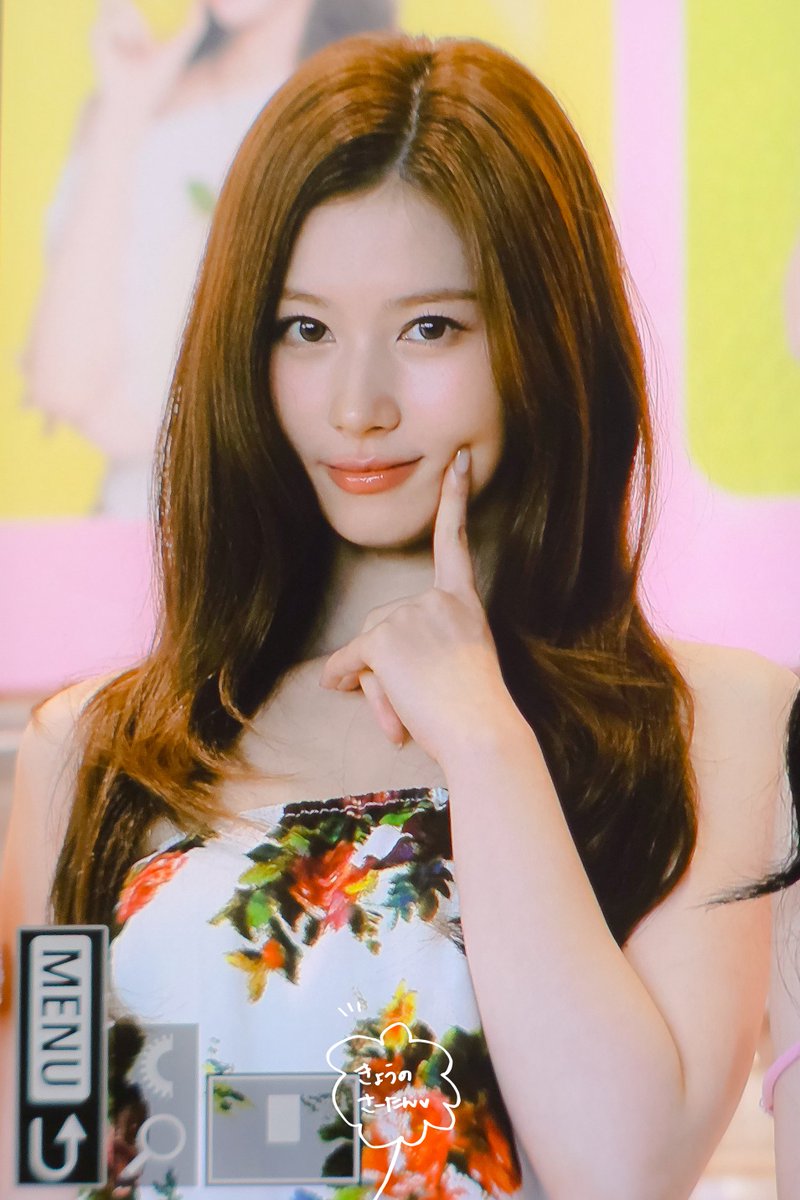 sanacottoncandy's tweet photo. 260618 pre.

오늘도 고마워💜

#트와이스 #TWICE #사나 #SANA #サナ https://t.co/PGYcRW1Aud