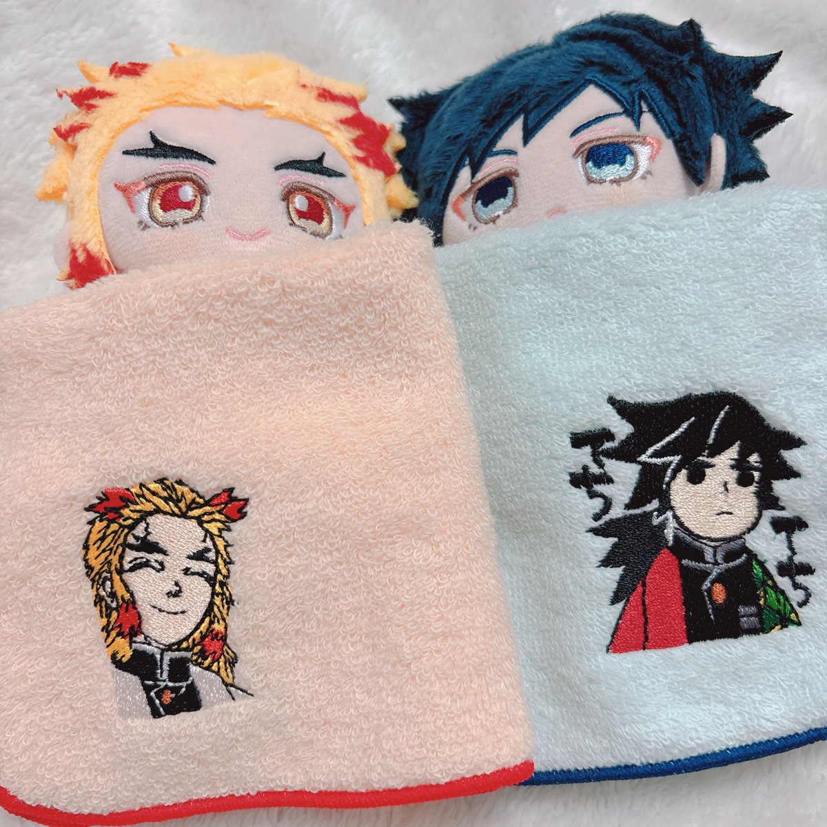 anzcngy's tweet photo. 今日ｽﾞｧﾝｼｮ行ったら🔥🌊のハンカチ売ってて思わず買ってしまった ｱﾗ⁉️ぎぅﾁｬも🔥さんのやつがいいの🥺❓ https://t.co/cCeW4azpLs