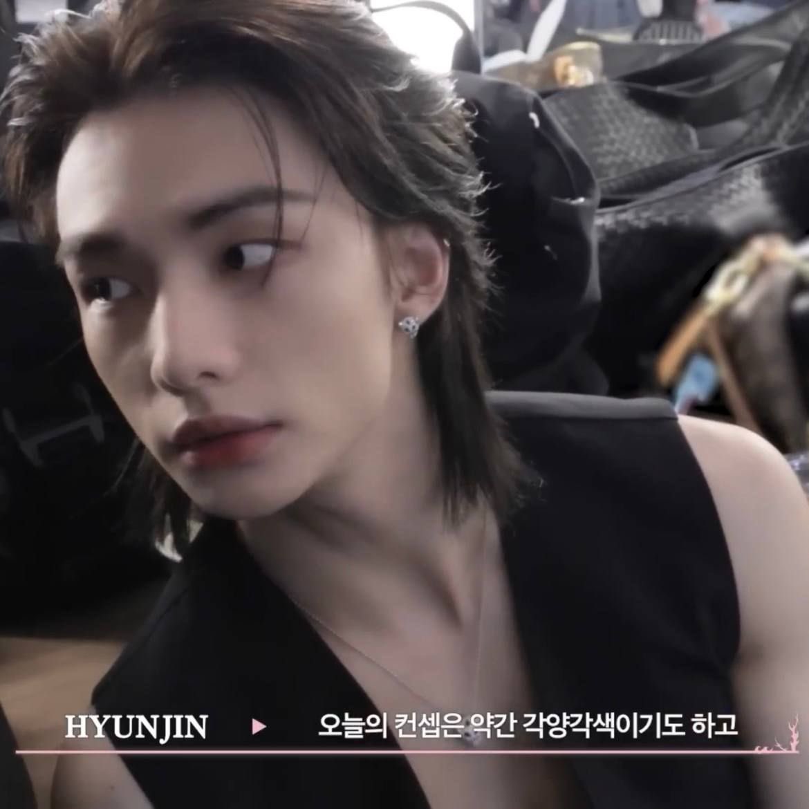 hwanghynjnnie's tweet photo. whatever u say beautiful https://t.co/2LHUNihvUs
