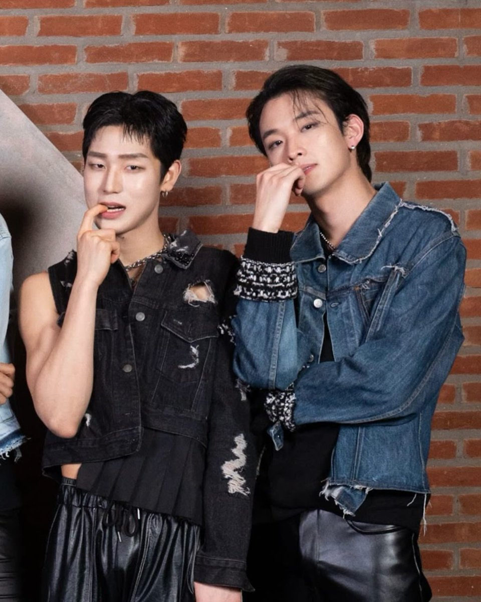 2Zmedia's tweet photo. ❮ #2Z ❯  

Bumjun &amp; Hojin

📸 https://t.co/1vnXmMXI02 https://t.co/QSgtP6lPvh