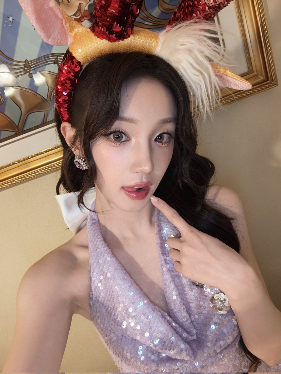 yqlovevuuu23's tweet photo. 260618 #우기 웨이보🫶🏻

#YUQI https://t.co/D322CobRJ7