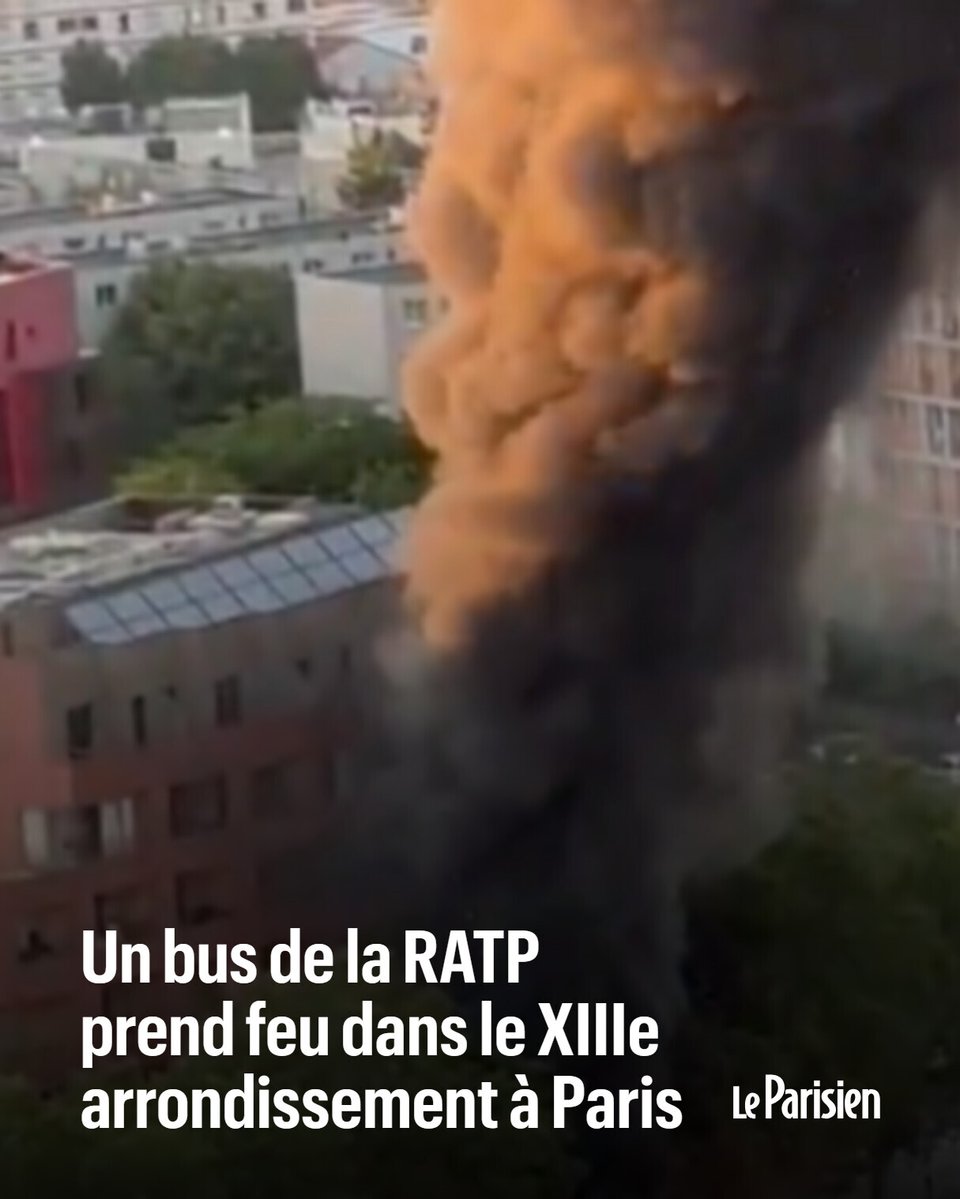 transportsidf's tweet photo. 🔴 Un bus de la ligne 27 a pris feu ce jeudi matin, dans le XIIIe arrondissement de Paris, provoquant d’impressionnants bruits d’explosion

➡️ https://t.co/EKMR0LTswO https://t.co/0I4HGehrkx