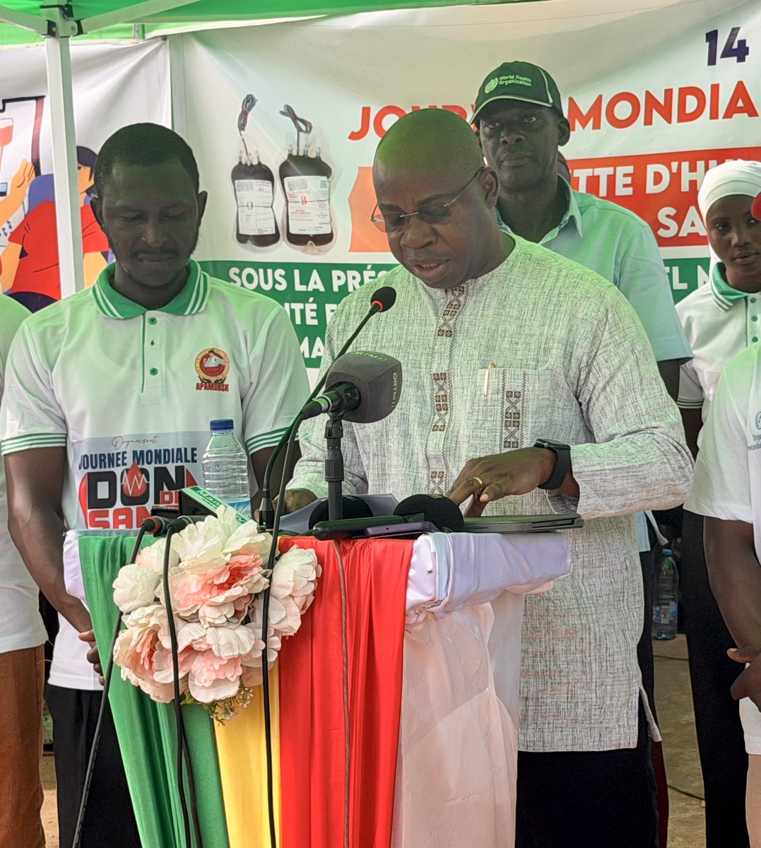 omsmali's tweet photo. 🩸#JournéeMondialeDuDonneurDeSang 2026 au Mali 🇲🇱Le 17 juin, célébration au CSRef de Kalabancoro sous la présidence de Mme la Ministre de la Santé, avec les partenaires dont l’OMS
Dons, animations, attestation &amp; sensibilisation.
La mobilisation se poursuit!
#DonDeSangSauveDesVies https://t.co/yXYWmui4tB