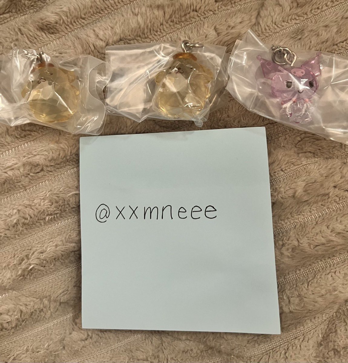 xxmneee's tweet photo. 【交換】　サンリオ　クリスタルめじるしアクセサリー

【求】　シナモロール　シナモン
【譲】　ポムポムプリン　クロミ

郵送での交換希望です。
検索からもお気軽にお声がけください。 https://t.co/gPHn0oNEf4