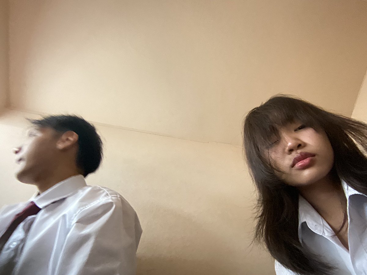 omeyuio's tweet photo. ขอบคุณไฟห้องสมุด https://t.co/4wwDccITnL
