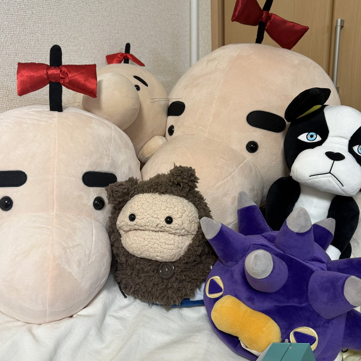 shimourachan's tweet photo. 掃除のたびにすみっこに行ってもらう https://t.co/OMgMMUDbdU