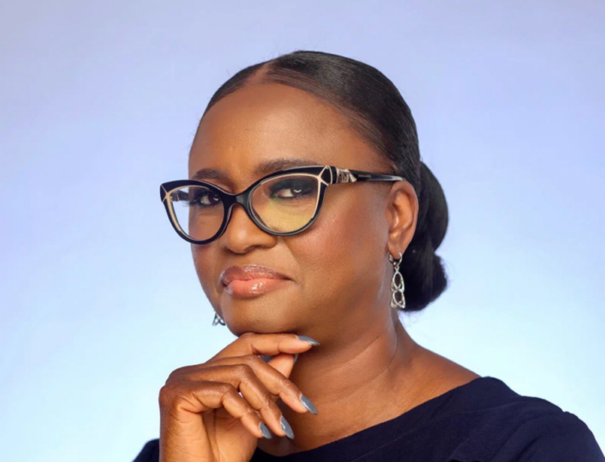 NigeriaStories's tweet photo. Women in Oil 🛢️

Shell has appointed former Managing Director of Shell Nigeria Exploration and Production Company Limited (SNEPCo), Elohor Aiboni, as Executive Vice President and Country Chair Nigeria, making her the first Nigerian to occupy the combined leadership position in the company’s history.