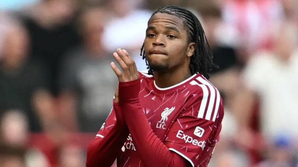 LFCTransferRoom's tweet photo. 🚨⚡️𝗡𝗘𝗪 - @_pauljoyce: Víctor Muñoz is viewed as a versatile forward who can play across the front line, primarily on the left wing but also on the right and through the middle.

Liverpool believe that flexibility will help keep a clear pathway open for Rio Ngumoha. https://t.co/mqw6oGGuCy