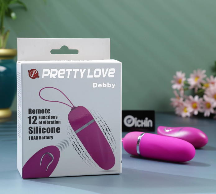 OichinShop's tweet photo. 💁‍♀️ Pretty love Darlene 12 chế độ cỡ nhỏ mini

📳 12 Chế Độ Rung Đa Dạng

Mang đến nhiều mức độ rung khác nhau, giúp trải nghiệm luôn mới mẻ và thú vị.

🎮 Điều Khiển Từ Xa Tiện Lợi

Dễ dàng thay đổi chế độ sử dụng chỉ với vài thao tác đơn giản.

💧 Chống Nước Hiệu Quả

An tâm sử dụng trong phòng tắm hoặc môi trường ẩm ướt mà không lo ảnh hưởng đến thiết bị.

👜 Thiết Kế Mini Nhỏ Gọn

Kích thước nhỏ xinh, dễ mang theo khi đi du lịch hoặc công tác, đảm bảo sự kín đáo.

✨ Chất Liệu Silicone Cao Cấp

Mềm mại, thân thiện với cơ thể, mang lại cảm giác thoải mái khi sử dụng.

🔋 Nguồn Pin AAA Tiện Lợi

Dễ thay thế, cung cấp năng lượng ổn định cho quá trình sử dụng.