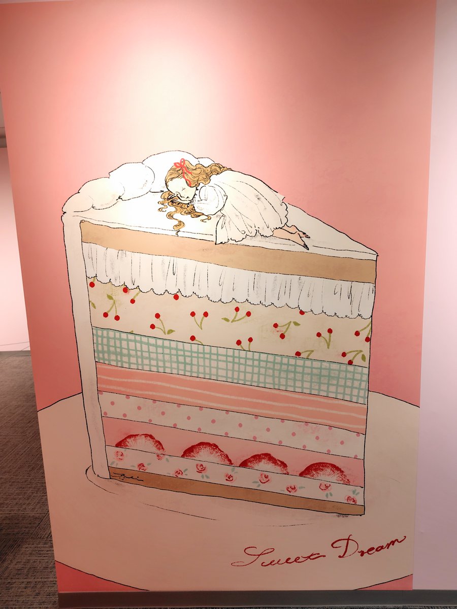 pan_tabi_coffee's tweet photo. かわいくて、やわらかくて、ふわふわしてて、カラフルで。

だけじゃなくて、おしゃまさんもいたりして🎀

そんな世界に浸ってきました。

楽しかった～🐈‍⬛✨

#くらはしれい展
#不足しがちなトキメキを摂取🩷✨ https://t.co/eiNzSmZQ0G